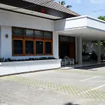 Reddoorz Near Gedung Sate