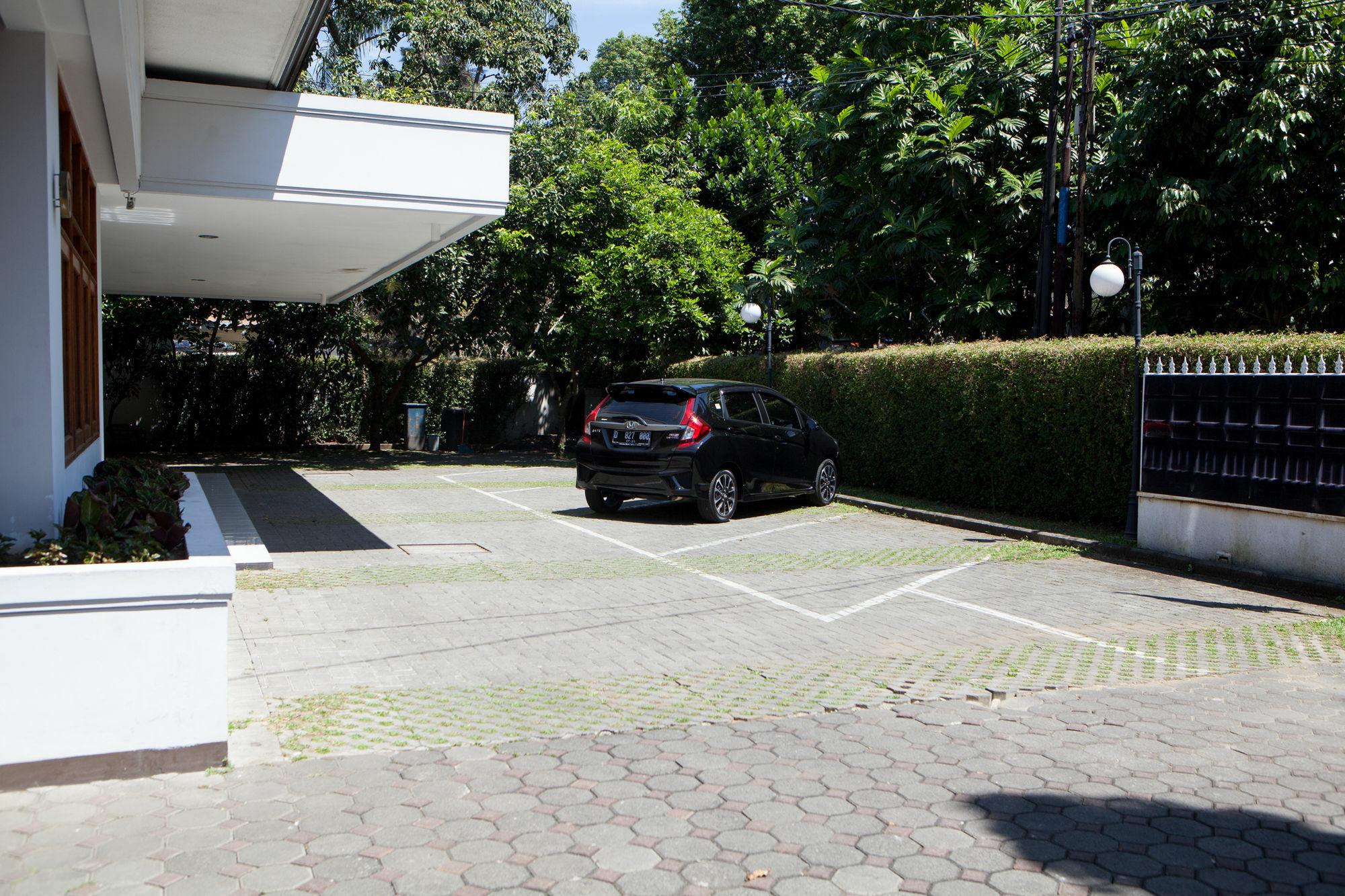 Reddoorz Near Gedung Sate