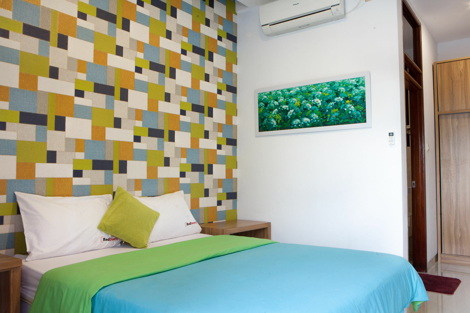 Wisma tamu Reddoorz Near Gedung Sate 3*
